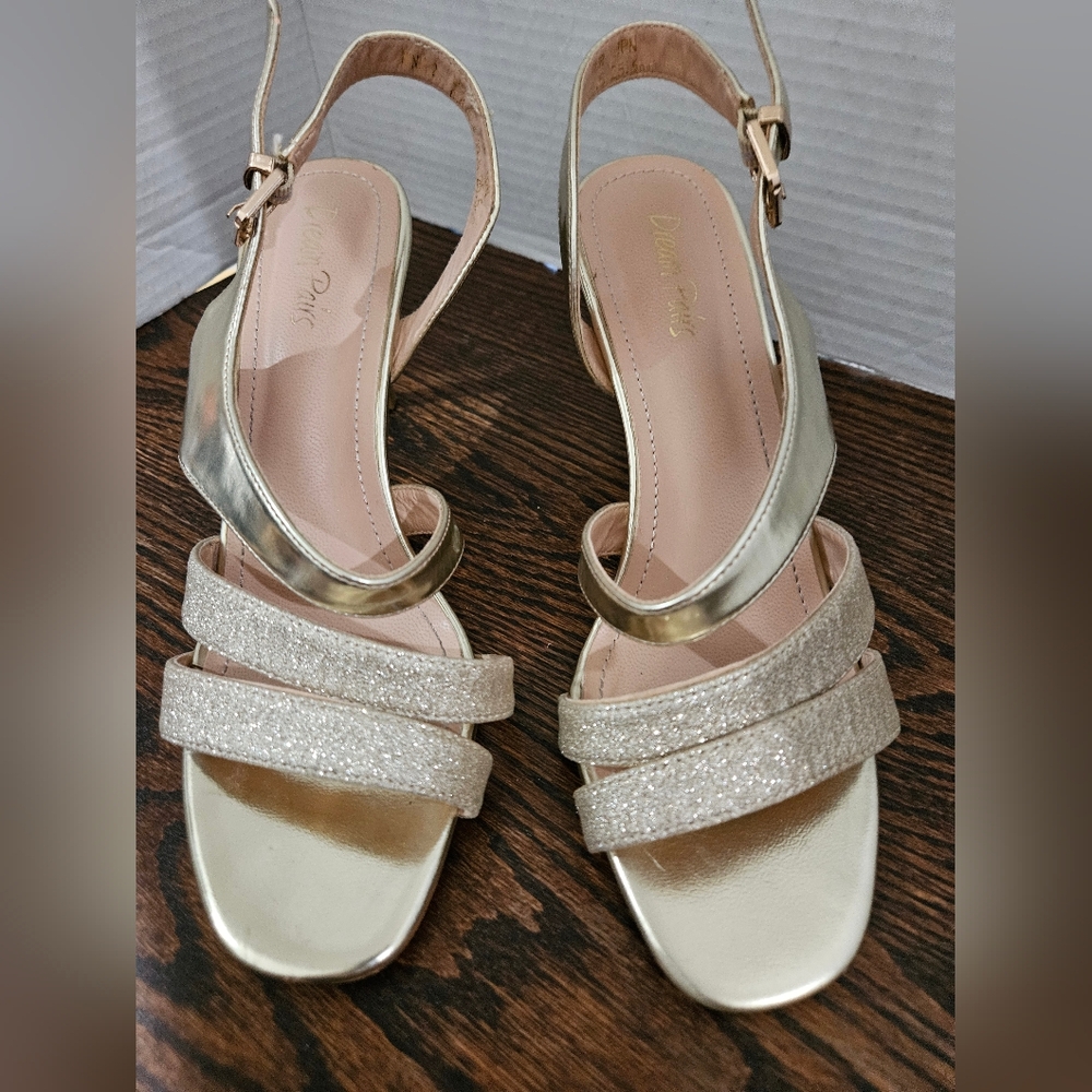 DREAM PAIRS Women’s High Stiletto Strappy Dress Pump Heel Sandals Gold size 8.5